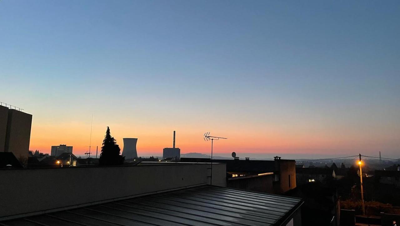 Apartament Le Patio Montceau-les-Mines Zewnętrze zdjęcie